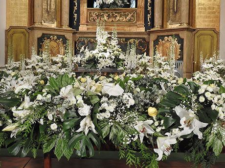 Temps de Flors 2017. Muntatges i instal&middot;lacions florals a la capella del Pilar de l'Esgl&eacute;sia del Carme