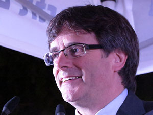 Acte de campanya pel S&Iacute; amb el President Carles Puigdemont a la pla&ccedil;a de la Independ&egrave;ncia