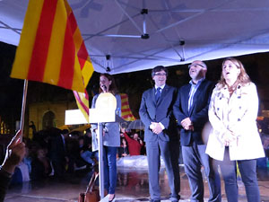 Acte de campanya pel S&Iacute; amb el President Carles Puigdemont a la pla&ccedil;a de la Independ&egrave;ncia
