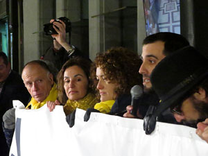 Aprovaci&oacute; oficial del canvi de nom de la pla&ccedil;a de la Constituci&oacute; per pla&ccedil;a de l'1 d'octubre de 2017