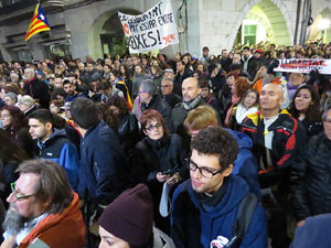 Jornada de vaga general 8N. Concentraci&oacute; a la pla&ccedil;a del Vi