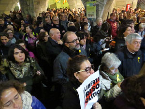 Jornada de vaga general 8N. Concentraci&oacute; a la pla&ccedil;a del Vi
