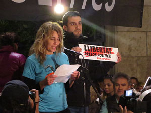 Jornada de vaga general 8N. Concentraci&oacute; a la pla&ccedil;a del Vi