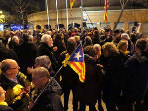 Concentraci&oacute; davant la delegaci&oacute; del govern espanyol convocada pel Comit&egrave; de Defensa de la Rep&uacute;blica (CDR) de Catalunya