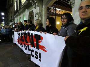 Concentraci&oacute; a la pla&ccedil;a del Vi per la llibertat dels presos pol&iacute;tics