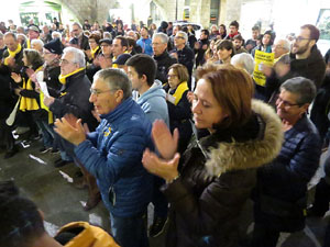 Concentraci&oacute; a la pla&ccedil;a del Vi per la llibertat dels presos pol&iacute;tics