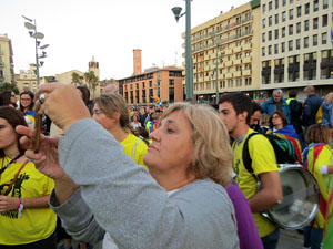 Concentraci&oacute; a la pla&ccedil;a de la Constituci&oacute; convocada per la plataforma Girona Vota a favor del Refer&egrave;ndum