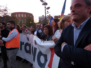 Concentraci&oacute; a la pla&ccedil;a de la Constituci&oacute; convocada per la plataforma Girona Vota a favor del Refer&egrave;ndum