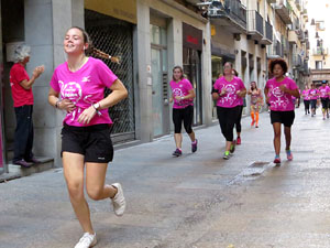 Cursa de la Dona 2017. Concentraci&oacute; i sortida del Parc de la Devesa i cursa pels carrers de Girona