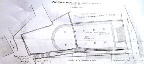 Pl&agrave;nol on s'indica la ubicaci&oacute; i afrontaments de l'esgl&eacute;sia del Sagrat Cor. 5 d'agost 1886