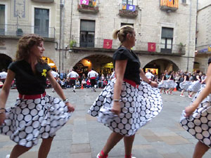 Fires 2017. Ball de gitanes de Montmel&oacute; a la pla&ccedil;a del Vi