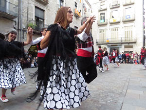 Fires 2017. Ball de gitanes de Montmel&oacute; a la pla&ccedil;a del Vi