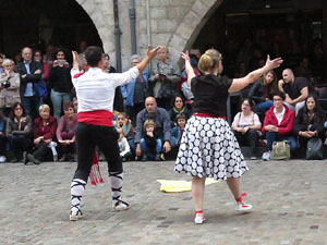 Fires 2017. Ball de gitanes de Montmel&oacute; a la pla&ccedil;a del Vi