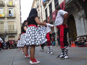Fires 2017. Ball de gitanes de Montmel&oacute; a la pla&ccedil;a del Vi