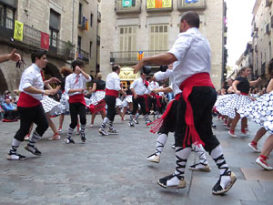 Fires 2017. Ball de gitanes de Montmel&oacute; a la pla&ccedil;a del Vi