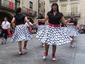 Fires 2017. Ball de gitanes de Montmel&oacute; a la pla&ccedil;a del Vi