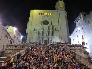 Fires 2017. Tradicional cantada d'havaneres a les escales de la Catedral pel grup Terra Endins