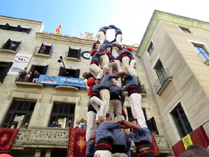 Fires 2017. La Diada Castellera a la pla&ccedil;a del Vi, amb els Marrecs de Salt, els Capgrossos de Matar&oacute; i els Minyons de Terrass