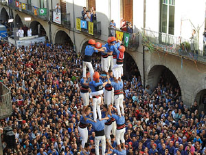 Fires 2017. La Diada Castellera a la pla&ccedil;a del Vi, amb els Marrecs de Salt, els Capgrossos de Matar&oacute; i els Minyons de Terrass