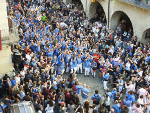 Fires 2017. La Diada Castellera a la pla&ccedil;a del Vi, amb els Marrecs de Salt, els Capgrossos de Matar&oacute; i els Minyons de Terrass