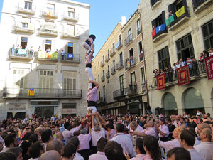 Fires 2017. La Diada Castellera a la pla&ccedil;a del Vi, amb els Marrecs de Salt, els Capgrossos de Matar&oacute; i els Minyons de Terrass