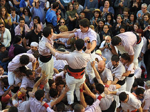 Fires 2017. La Diada Castellera a la pla&ccedil;a del Vi, amb els Marrecs de Salt, els Capgrossos de Matar&oacute; i els Minyons de Terrass