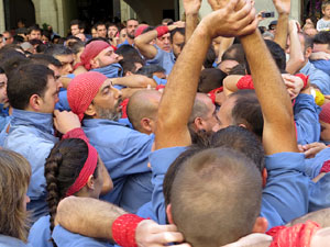 Fires 2017. La Diada Castellera a la pla&ccedil;a del Vi, amb els Marrecs de Salt, els Capgrossos de Matar&oacute; i els Minyons de Terrass