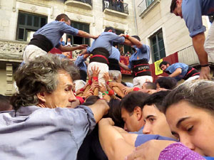 Fires 2017. La Diada Castellera a la pla&ccedil;a del Vi, amb els Marrecs de Salt, els Capgrossos de Matar&oacute; i els Minyons de Terrass