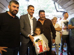 Fires 2017. Col&middot:locaci&oacute; d'una placa commemorativa de l'ascens del Girona FC a primera divisi&oacute; a l'antic caf&egrave; Norat, a la Rambla de la Llibertat