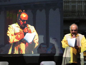 Fires 2017. Ballades de capgrossos, gegants i far&agrave;ndula a la pla&ccedil;a del Vi