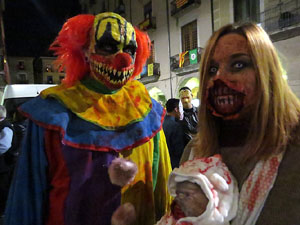 Fires 2017. 6a. Zombie Walk de Girona dins el festival Acocollona't