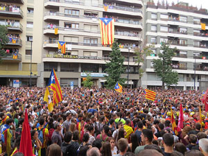 Manifestaci&oacute; 'Els col&middot;legis, sempre nostres!' davant la seu de la Generalitat de Catalunya