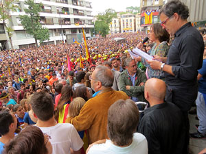 Manifestaci&oacute; 'Els col&middot;legis, sempre nostres!' davant la seu de la Generalitat de Catalunya