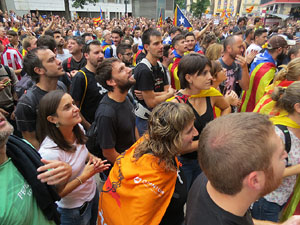 Manifestaci&oacute; 'Els col&middot;legis, sempre nostres!' davant la seu de la Generalitat de Catalunya