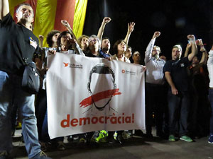 Manifestaci&oacute; 'Rep&uacute;blica!' pels carrers de la ciutat i el Parc de la Devesa