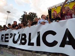 Manifestaci&oacute; 'Rep&uacute;blica!' pels carrers de la ciutat i el Parc de la Devesa