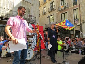 Marat&oacute; per la democr&agrave;cia. Concentraci&oacute; i parlaments a la pla&ccedil;a del Vi