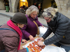 Nadal 2017. Encesa de les llums de Hanukk&agrave; a la pla&ccedil;a del Vi