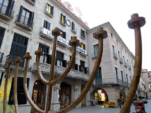 Nadal 2017. Encesa de les llums de Hanukk&agrave; a la pla&ccedil;a del Vi
