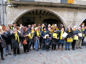 Nadal 2017. 'Un cant a la Llibertat'. Cantada de nadales a la pla&ccedil;a del Vi