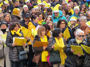 Nadal 2017. 'Un cant a la Llibertat'. Cantada de nadales a la pla&ccedil;a del Vi
