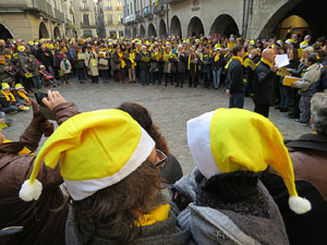 Nadal 2017. 'Un cant a la Llibertat'. Cantada de nadales a la pla&ccedil;a del Vi