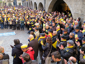 Nadal 2017. 'Un cant a la Llibertat'. Cantada de nadales a la pla&ccedil;a del Vi