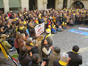 Nadal 2017. 'Un cant a la Llibertat'. Cantada de nadales a la pla&ccedil;a del Vi