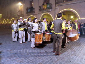 La Cavalcada de Reis 2018. Arribada del seguici a la pla&ccedil;a del Vi