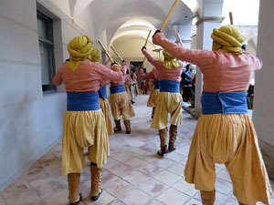 La Cavalcada de Reis 2018. La precavalcada des de la Merc&egrave; pels carrers de Girona