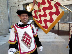 La Cavalcada de Reis 2018. La precavalcada des de la Merc&egrave; pels carrers de Girona