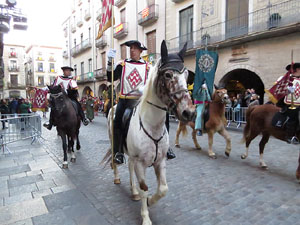 La Cavalcada de Reis 2018. La precavalcada des de la Merc&egrave; pels carrers de Girona