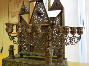 Nadal 2017. Taller de sufganiot, bunyols de Hanukk&agrave;, al Museu d'Hist&ograve;ria dels Jueus