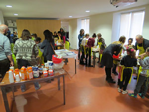 Nadal 2017. Taller de sufganiot, bunyols de Hanukk&agrave;, al Museu d'Hist&ograve;ria dels Jueus